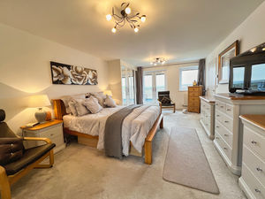 Photo 6- click for photo gallery